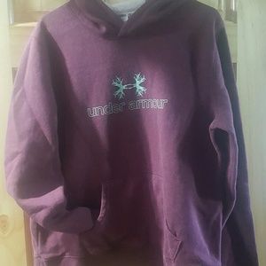 Maroon Under Armour hoodie